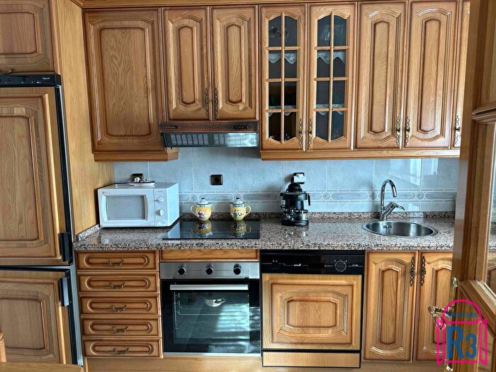 Casas en venta y pisos alquiler - 2