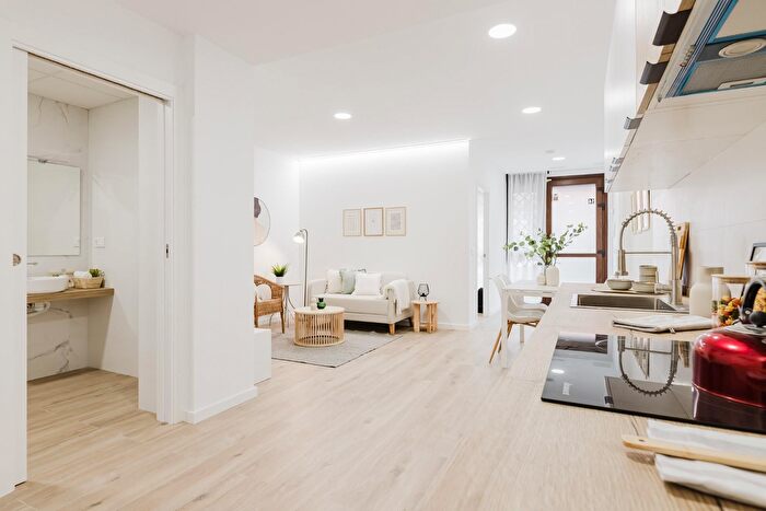 Casas en venta y pisos alquiler - 2