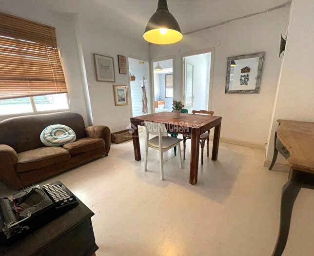 Casas en venta y pisos alquiler - 1