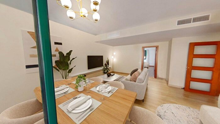 Casas en venta y pisos alquiler - 3