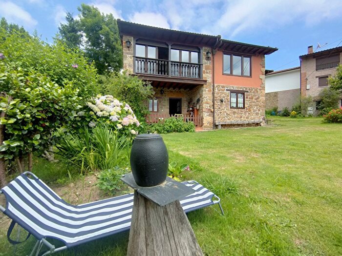 Casas en venta y pisos alquiler - 1