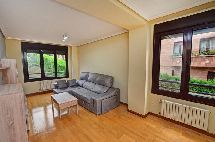 Piso en venta en Este, Viesques de 2 habitaciones