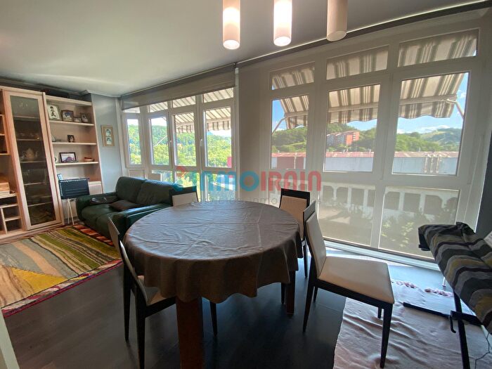 Casas en venta y pisos alquiler - 2
