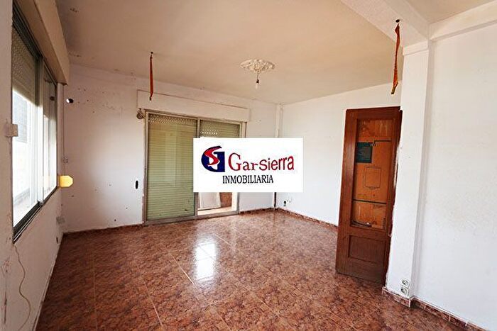 Casas en venta y pisos alquiler - 1