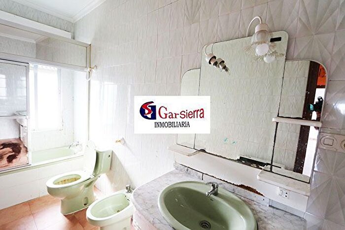 Casas en venta y pisos alquiler - 2