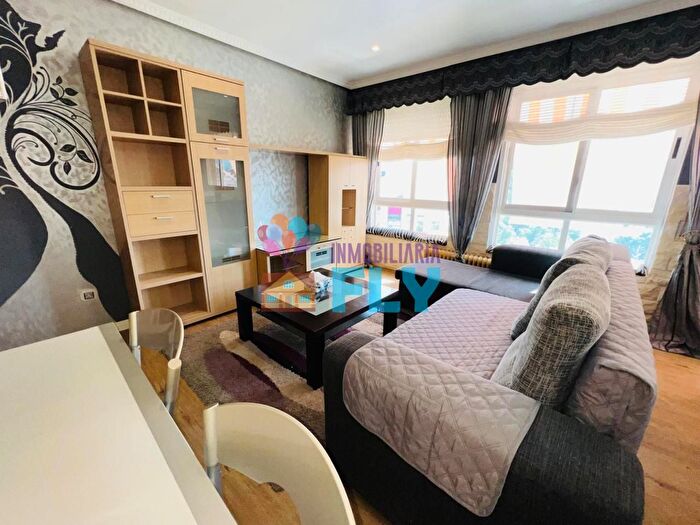 Casas en venta y pisos alquiler - 3