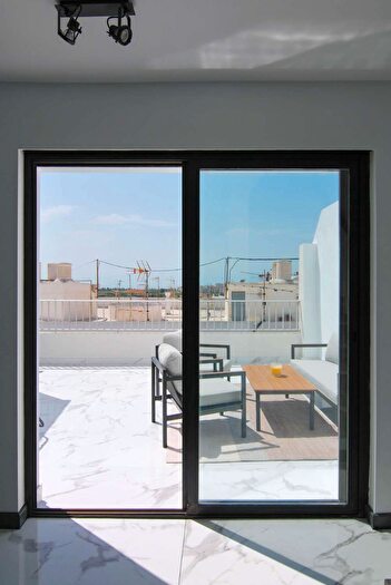 Casas en venta y pisos alquiler - 3