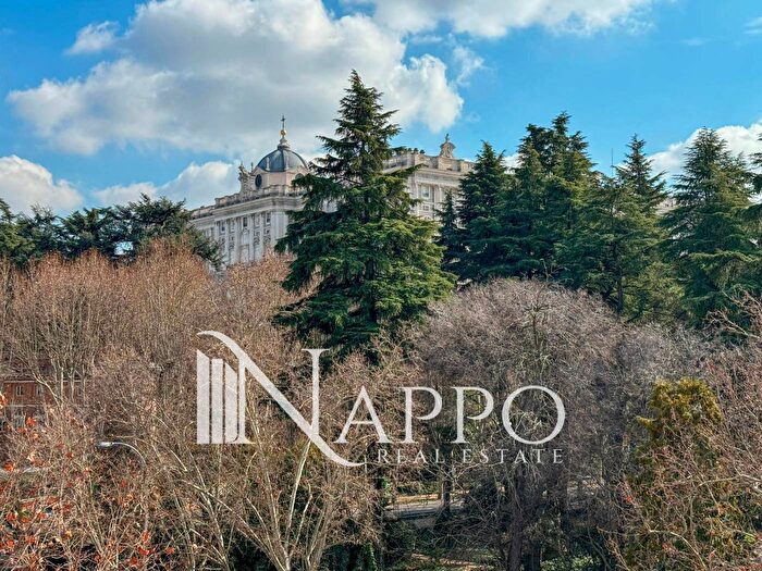 Piso en venta en Comunidad de Madrid, Madrid de 4 habitaciones