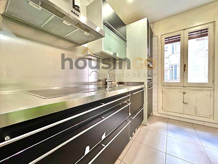 Casas en venta y pisos alquiler - 2