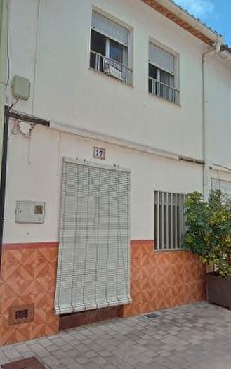 Casa en venta en Villalonga, Valencia de 3 habitaciones