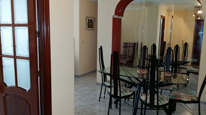 Piso en venta en Vélezmálaga ciudad, Camino Viejo de Málaga de 3 habitaciones