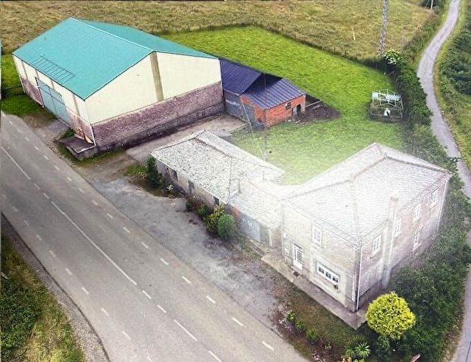 Casa en venta en Baleira, Lugo de 5 habitaciones