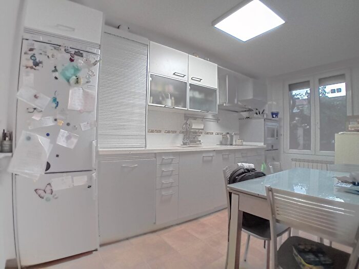 Casa en venta en Villamuriel de Cerrato, Palencia de 4 habitaciones