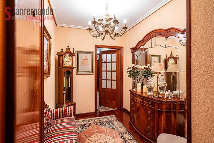Casas en venta y pisos alquiler - 2