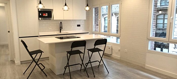 Casas en venta y pisos alquiler - 2