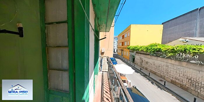 Casas en venta y pisos alquiler - 3