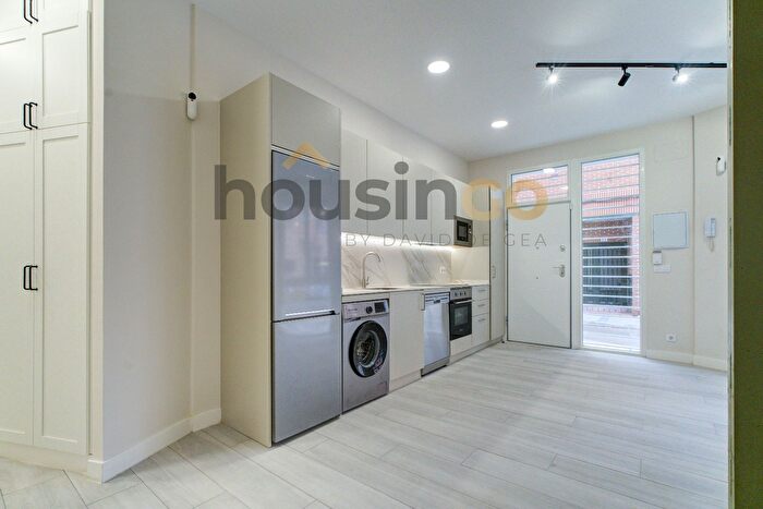 Casas en venta y pisos alquiler - 3