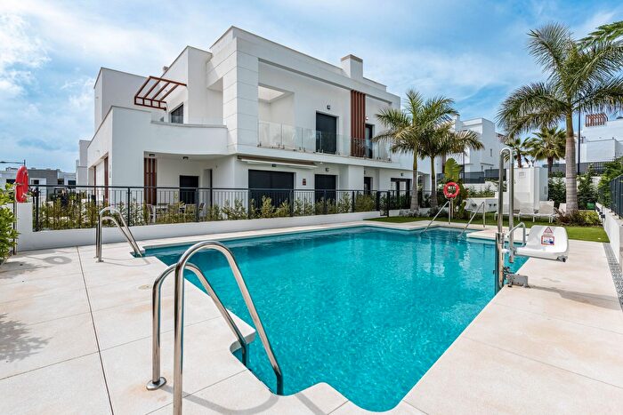 Casa en venta en Benamara Atalaya, Bel Air de 3 habitaciones