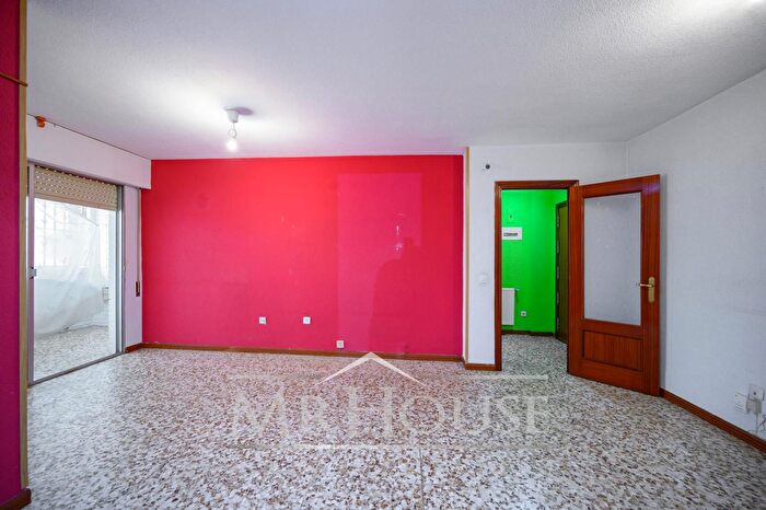 Piso en alquiler en Reyes, Parla de 3 habitaciones