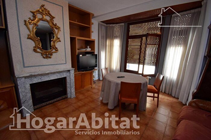 Casas en venta y pisos alquiler - 3