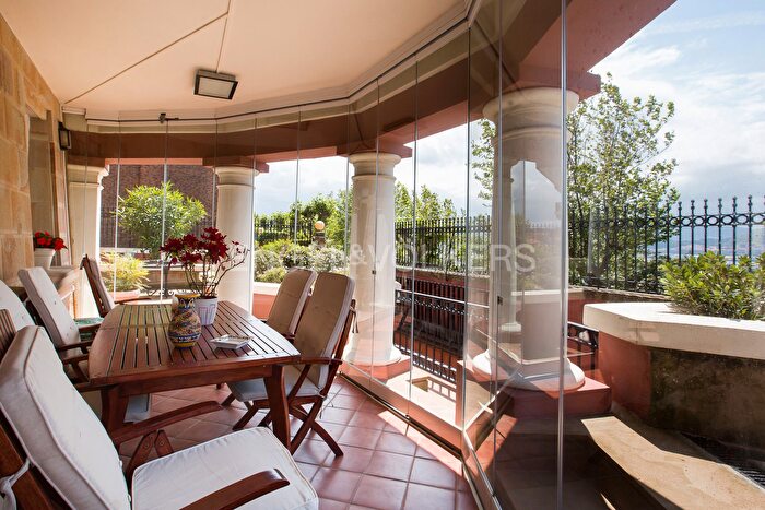 Casas en venta y pisos alquiler - 3