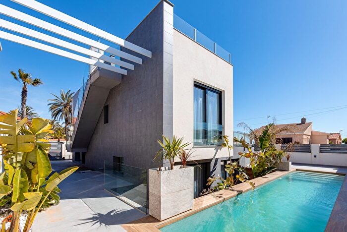 Casas en venta y pisos alquiler - 3