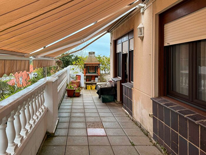 Piso en venta en Loredo, Ribamontán al Mar de 2 habitaciones