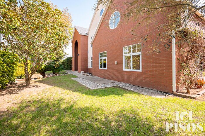 Casas en venta y pisos alquiler - 2