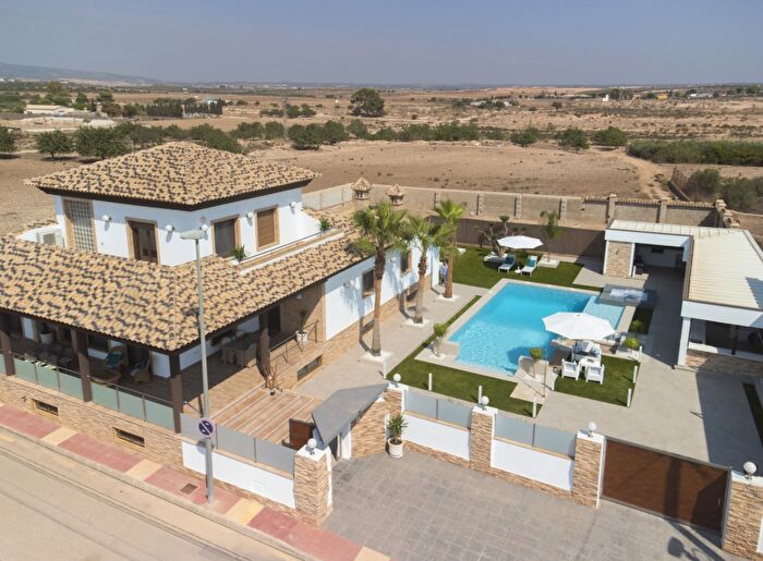 Casa en venta en Campo de Murcia, Jerónimo y Avileses de 4 habitaciones