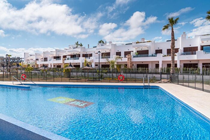 Casa en venta en San Juan de los Terreros, Pulpí de 2 habitaciones