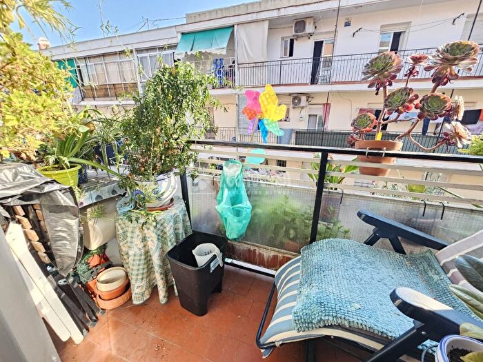 Piso en venta en Carabanchel, San Isidro de 3 habitaciones