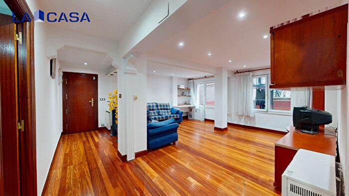 Casas en venta y pisos alquiler - 2
