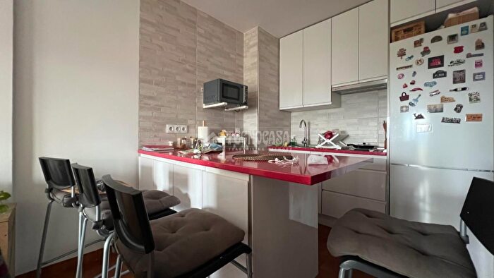 Casas en venta y pisos alquiler - 3