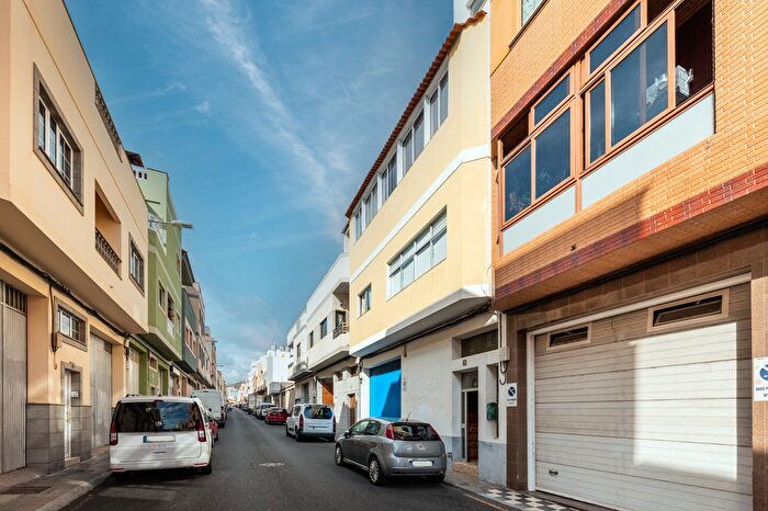 Piso en venta en Tamaraceite San Lorenzo Tenoya, Tamaraceite de 4 habitaciones
