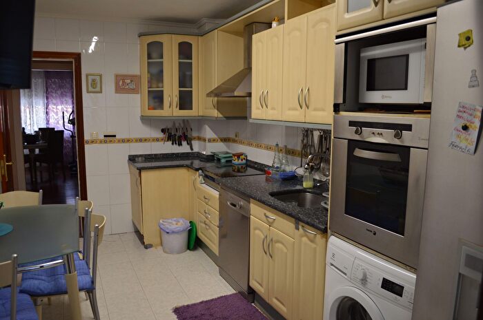 Casas en venta y pisos alquiler - 2