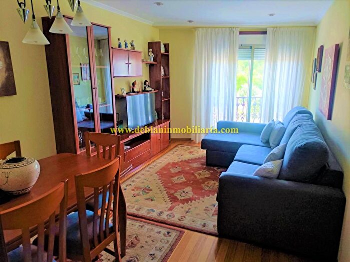 Piso en alquiler en Coiro, Cangas de 2 habitaciones