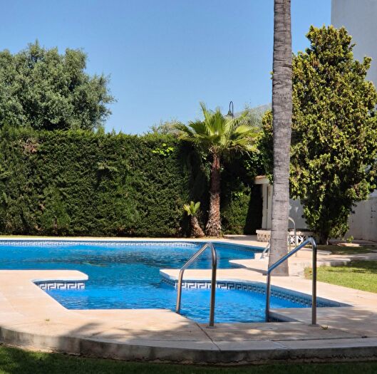 Piso en venta en Las Lagunas, Los Árboles de 3 habitaciones
