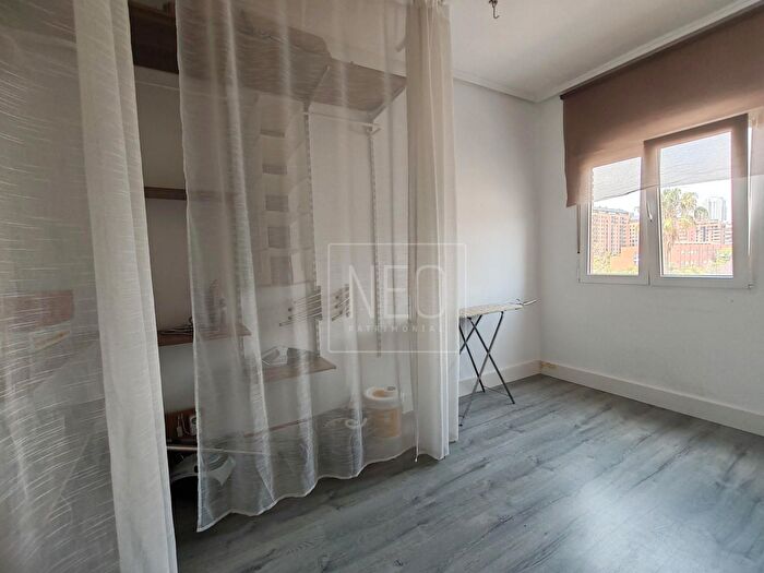 Casas en venta y pisos alquiler - 2