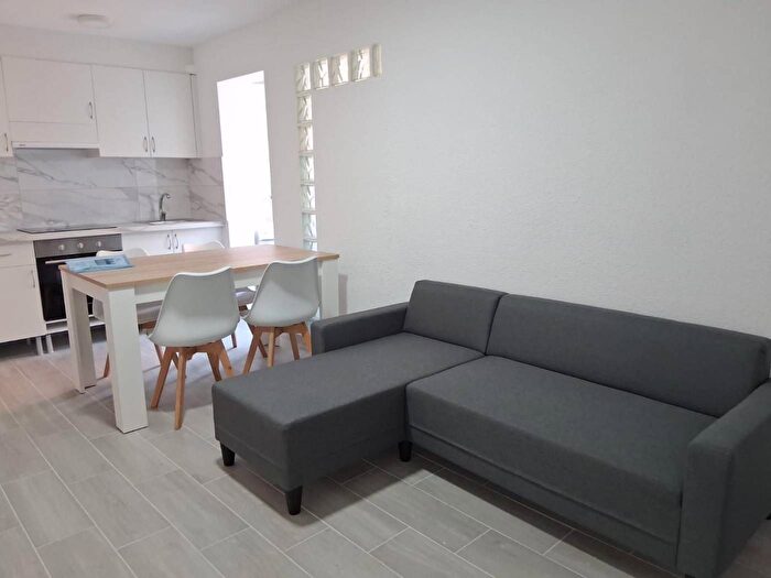 Piso en alquiler en Comunitat Valenciana, Castellón Castelló de 3 habitaciones