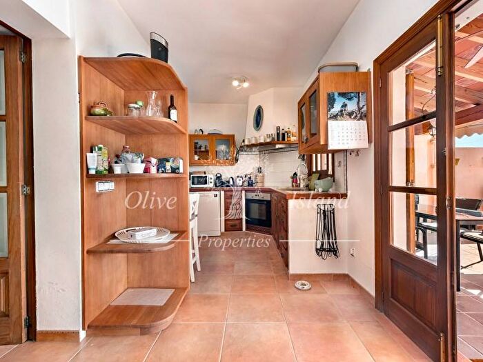 Casas en venta y pisos alquiler - 2