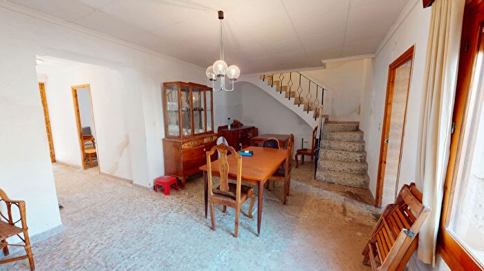 Casas en venta y pisos alquiler - 2