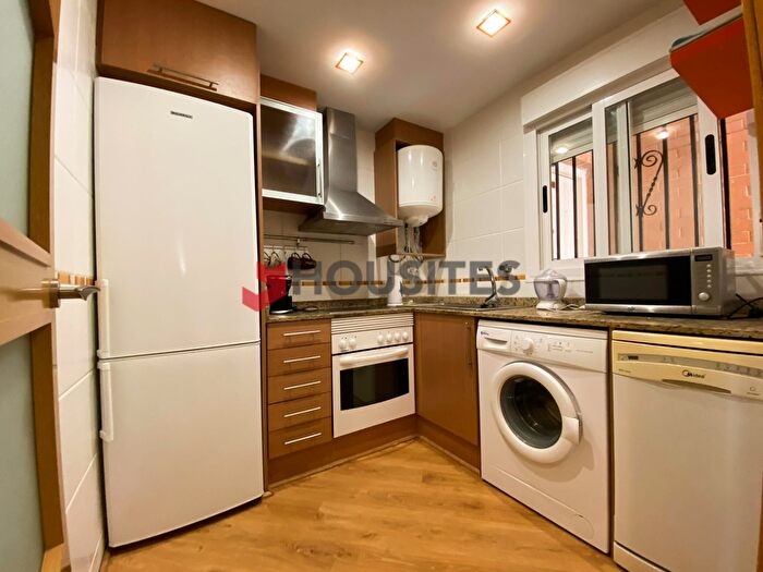 Casas en venta y pisos alquiler - 2