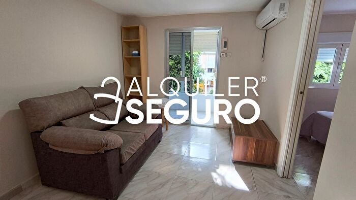 Piso en alquiler en Norte, San Jerónimo La Bachillera de 3 habitaciones