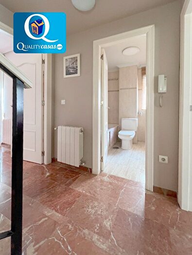 Casas en venta y pisos alquiler - 2