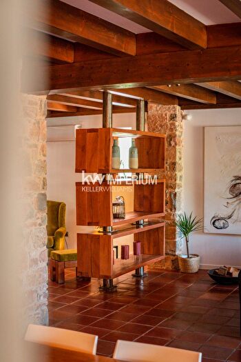 Casas en venta y pisos alquiler - 3