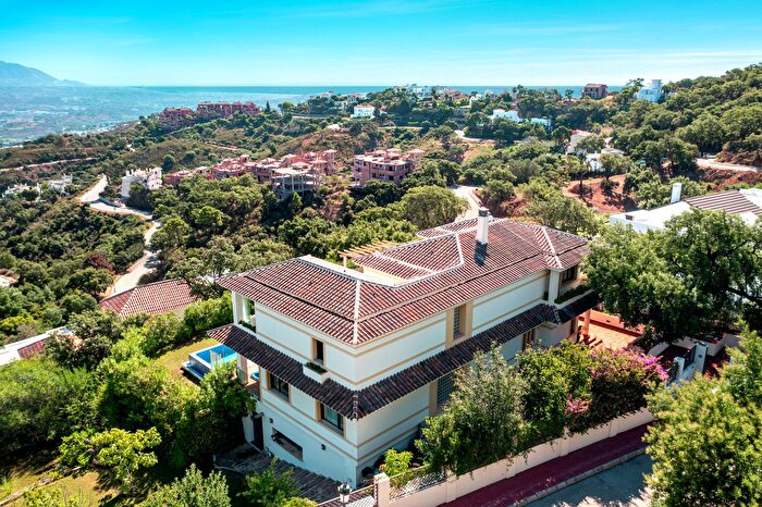Casa en venta en Elviria Cabopino, Elviria de 5 habitaciones
