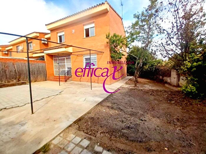 Casa en venta en Barcience, Toledo de 4 habitaciones