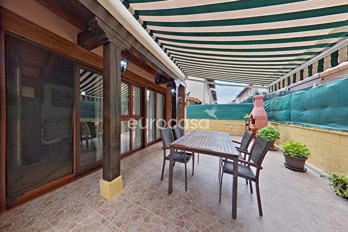 Casa en venta en Entrambasaguas, Cantabria de 3 habitaciones