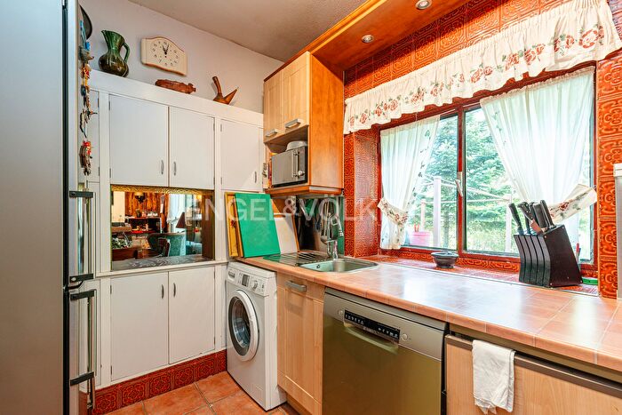 Casas en venta y pisos alquiler - 2