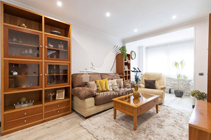 Casas en venta y pisos alquiler - 3
